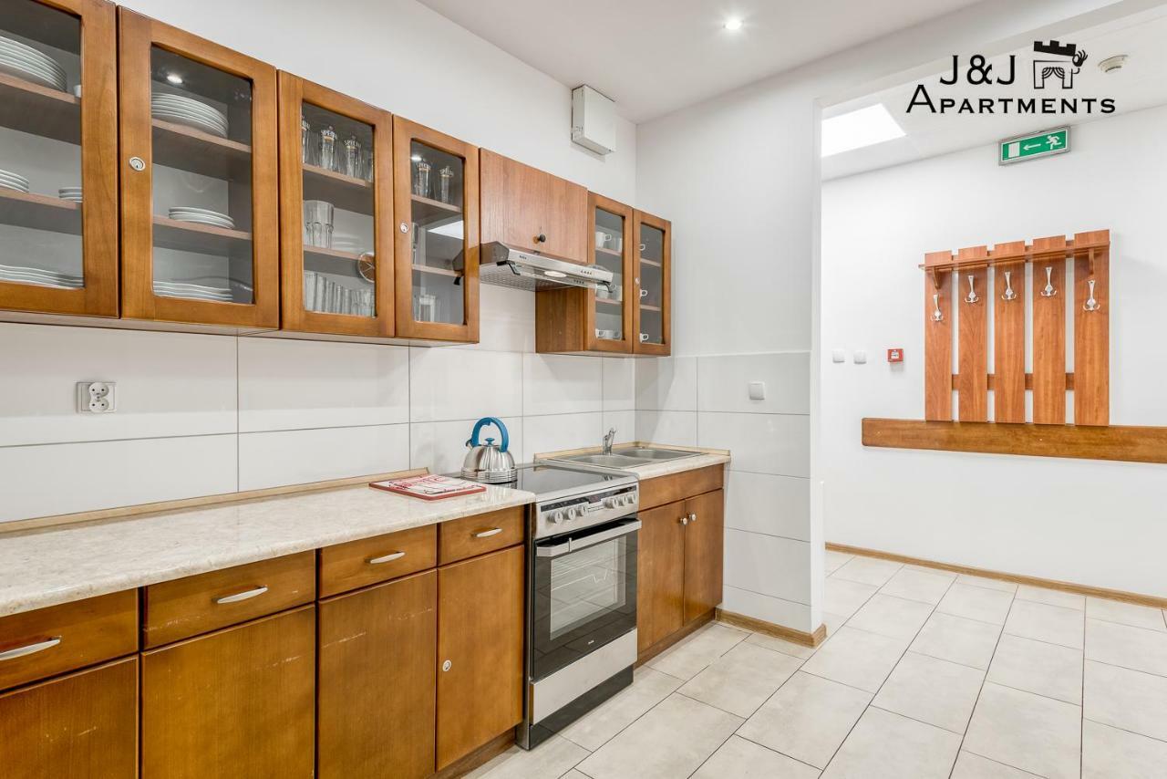 Homestay J&J Apartments Lazienna 30 - 10 Torun